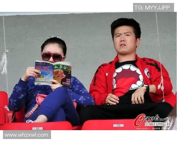 足球明星的另一半揭秘球场外的她们都是谁